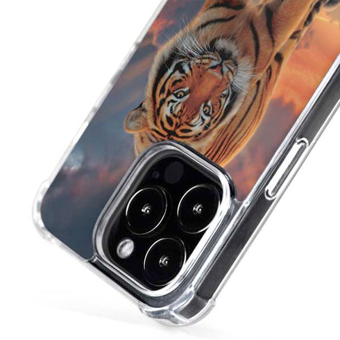 Rising Tiger by Vincent Hie iPhone 16 Pro MagSafe Case